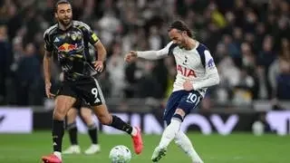 El Tottenham se vuelve a complicar la vida y su permanencia en la Premier